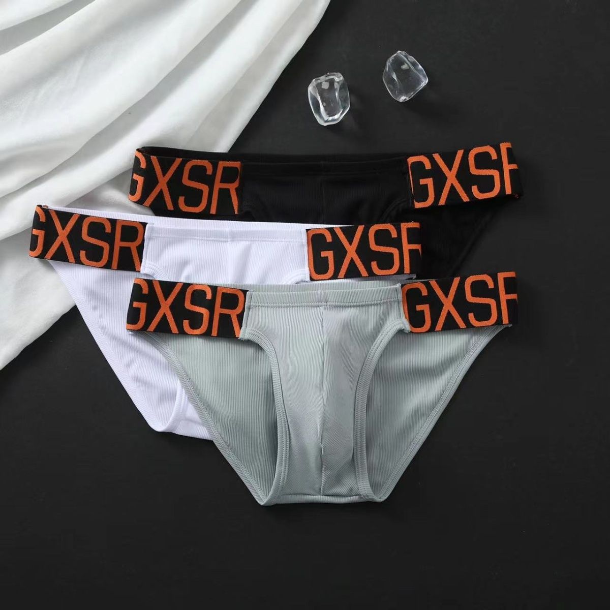 【不再鬆鬆垮垮】個性印花腰帶~不捲邊/不夾腿!新款冰絲高叉提臀男士三角內褲