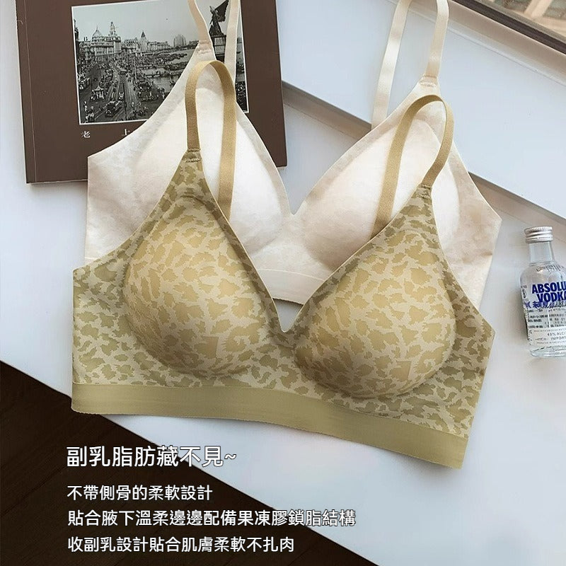 【超能藏副乳!】一體裁剪,更舒服~新款豹紋系列聚攏不跑杯無鋼圈內衣