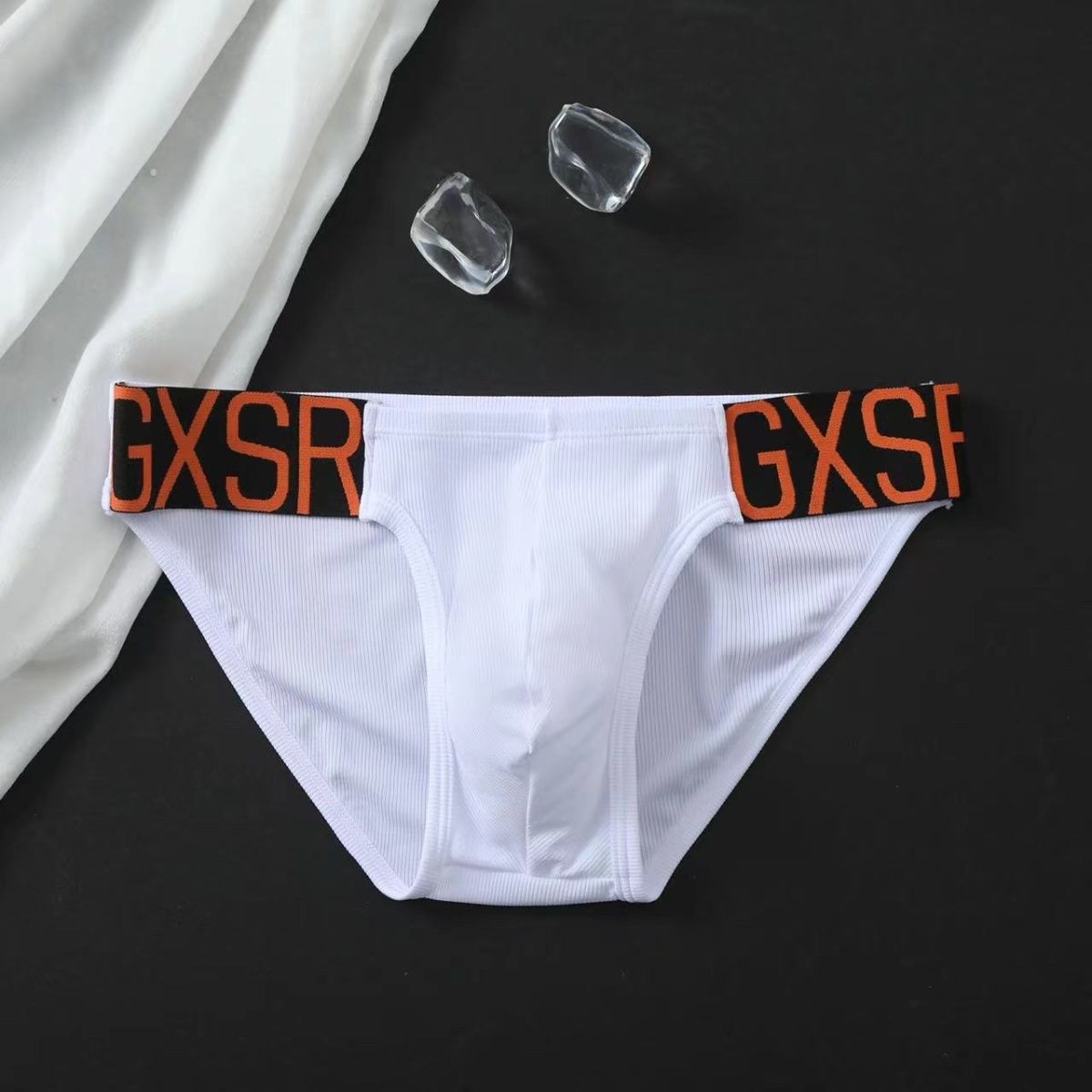 【不再鬆鬆垮垮】個性印花腰帶~不捲邊/不夾腿!新款冰絲高叉提臀男士三角內褲