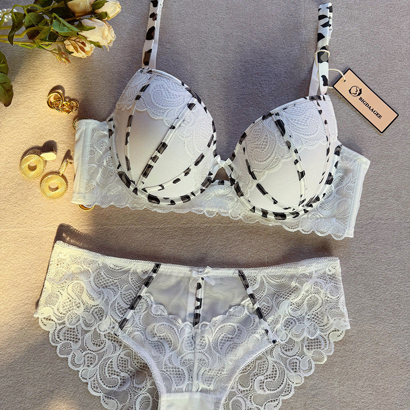 [The upper body is really slim and stylish! ! 】BE cup optional ~ Autumn and winter new honeycomb cup large size underwear, breathable and not sweaty, adjustable double shoulder straps, beautiful and comfortable! 