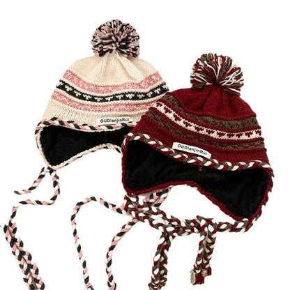 【費爾島風】秋冬新款麻花辮保暖百搭顯臉小護耳毛綫帽子