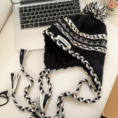 【費爾島風】秋冬新款麻花辮保暖百搭顯臉小護耳毛綫帽子